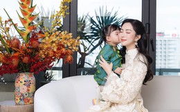 Cưng xỉu khoảnh khắc đáng yêu con gái thứ 3 của Hoa hậu Đặng Thu Thảo