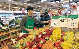 Mùng 4 Tết Nguyên đán, nguồn hàng phủ kín thị trường, thực phẩm tươi sống tăng giá nhẹ