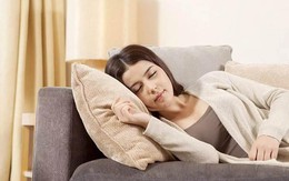 Ai hay thức khuya nhất định phải đọc: Thói quen tưởng vô hại trước khi ngủ lại là nguyên nhân gây tăng đường huyết, giảm miễn dịch, lão hóa sớm