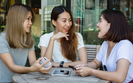 4 câu xã giao EQ thấp khiến cuộc tái ngộ với bạn cũ trở thành lần gặp cuối