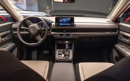 Giá lăn bánh Honda CR-V giảm cực mạnh bằng tiền mặt, thấp chưa từng có, rẻ nhất phân khúc SUV hạng C, Mazda CX-5 không so về giá