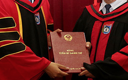 Sắp tới (15/3), không dùng 'tiến sĩ danh dự', 'giáo sư danh dự' thay học hàm, học vị