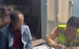 Đã chạy vào làn ngược chiều trên cao tốc, xe khách còn chèn ép xe đi đúng chiều