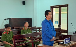 Áp sát sàm sỡ để cướp tài sản, nam thanh niên lĩnh án