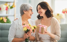 Về già, cậy nhờ con dâu hay con gái?: Câu trả lời thẳng và thật từ 2 người mẹ chồng