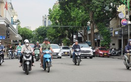 Hà Nội thí điểm cấm xe máy xăng theo giờ tại lõi Hoàn Kiếm: Người dân bớt lo, nhưng vẫn trăn trở