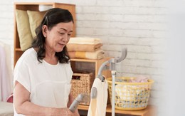 Dì giúp việc 'bốc hơi' cùng 1,3 tỷ vay vợ chồng tôi, 15 năm sau bà quay lại với món quà nghẹn ngào