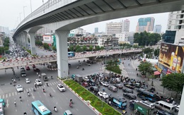 Tin sáng 1/5: Bắc Bộ ban ngày trời nắng, mát mẻ; ngày đầu nghỉ lễ tai nạn giao thông giảm mạnh số với những năm trướcp