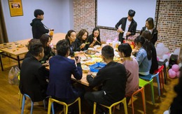 Sau buổi họp lớp, tôi nhận ra mình đã hiểu sai về “giàu có” suốt 10 năm