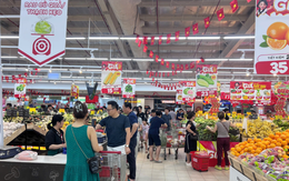 Trung tâm thương mại, siêu thị nhộn nhịp khách dịp nghỉ lễ 30/4-1/5