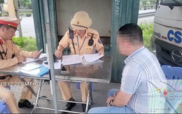 Lào Cai: Cán bộ xã 'liều lĩnh' lái xe trên cao tốc dù đang bị tước bằng lái vì vi phạm nồng độ cồn 