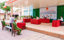 Học luật bằng 'phiên tòa giả định': Cách tiếp cận mới khiến học sinh hào hứng