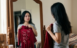 Lạnh người phát hiện mình chỉ là "thế thân" cho người vợ quá cố của chồng