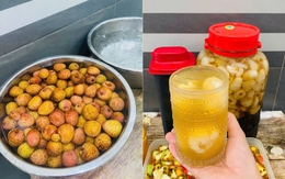 Mẹ đảm bày cách làm trà vải thanh mát, để cả năm vẫn giòn sần sật