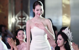 Hoa hậu quê Đà Nẵng 'mình hạc xương mai' khiến fan xuýt xoa