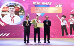 Nam sinh lớp 9 'gây sốt' với bức thư gửi từ thế giới của những robot