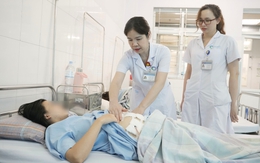 Đau bụng khi đi du lịch, người phụ nữ 28 tuổi sốc mất máu vì thai ngoài tử cung vỡ