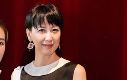 Mẹ vợ Đoàn Văn Hậu tuổi trung niên cứ xuất hiện là gây chú ý