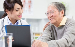Sau tuổi 60, ngủ dậy có biểu hiện đau đầu, chóng mặt cần cảnh giác: Làm ngay điều này để sống thọ hơn