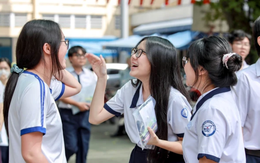 Tin sáng 1/7: Công bố điểm thi tốt nghiệp THPT 2026; Từ hôm nay, Hà Nội thí điểm vùng phát thải thấp