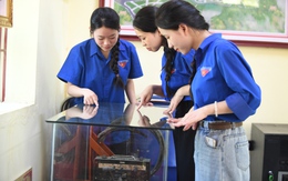 Hang đá trên vách núi – nơi tuổi xuân của những chiến sĩ thông tin hóa thành bất tử