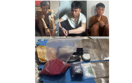 Công an Quảng Trị bắt 3 đối tượng, thu hơn 7.000 viên ma túy hồng phiến và 2kg ma túy dạng đá