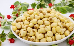 Nên ăn hạt sen tươi hay hạt sen khô để tốt cho sức khỏe?