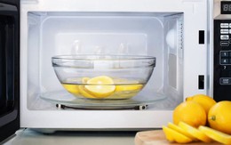 5 cách khử mùi thức ăn trong lò vi sóng bằng nguyên liệu có sẵn trong bếp