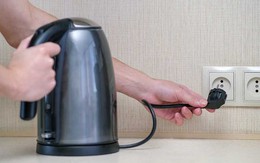 Bỏ túi 5 mẹo sử dụng ấm đun nước vừa bền vừa an toàn, tránh xa cháy nổ