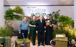 Nhà thơ Hữu Thỉnh ra mắt tiểu thuyết "Thép dưới cỏ"

