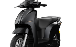 Cầm lái xe máy điện thương hiệu Việt giá hơn 30 triệu đồng sạc 15 phút chạy thêm 30km, đi tối đa 200km gây sốt thị trường