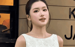 Phương Oanh gây chú ý ở Indonesia