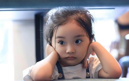 Lisa - con gái út nhà Khánh Thi thể hiện tài năng giống bố mẹ