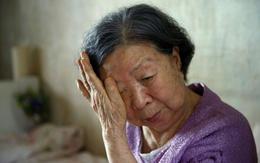 Nhìn thông gia ung dung đi du lịch, vợ chồng tôi quyết định không còng lưng kiếm tiền vì con nữa