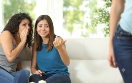 Người khôn ngoan: 2 việc không quản, 3 chuyện không nói, 4 kiểu giúp đỡ nên biết từ chối