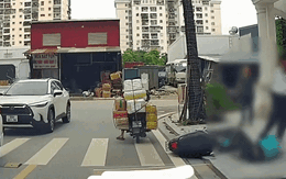Hà Nội: Công an vào cuộc vụ tài xế xe công nghệ bị bảo vệ hành hung dã man trước cổng khu đô thị