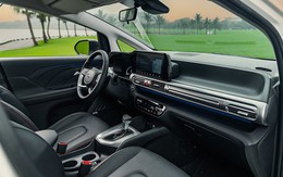 Vì sao giá lăn bánh Hyundai Stargazer giảm sốc, ô tô 7 chỗ rẻ hơn cả Kia Morning, Hyundai Grand i10?