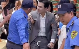 Ca sĩ Mạnh Quỳnh chống nạng xuất hiện tại chùa Thanh Sơn sau chấn thương vỡ xương mắt cá chân
