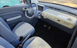 Cầm lái ô tô điện giá 200 triệu đồng thiết kế xinh xắn, đi 170km/lần sạc cực hợp di chuyển trong đô thị về Việt Nam?