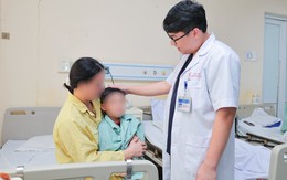 Bé trai 5 tuổi rách bao quy đầu do bàn đạp máy tập thể dục ngoài trời