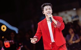 Một câu 'anh yêu em' của Bùi Công Nam khiến hàng nghìn khán giả phấn khích