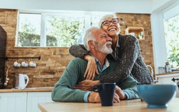 Sau tuổi 60, vợ chồng có thể ngủ riêng nhưng đừng để 3 ranh giới này bị xóa nhòa