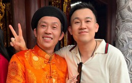 NSƯT Hoài Linh tươi tắn trong ngày giỗ Tổ nghề