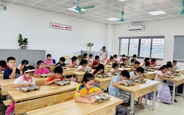 Hà Nội đề xuất tăng mức trần tiền ăn bán trú lên 50.000 đồng/học sinh/ngày