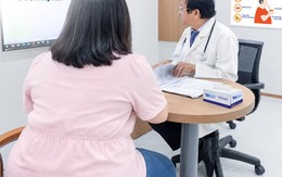 Cô gái 21 tuổi bị rối loạn ăn uống, trầm cảm vì không kiểm soát được cân nặng