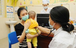 Viêm phổi giao mùa tăng mạnh do thói quen tự ý dùng thuốc giảm ho, kháng sinh tại nhà