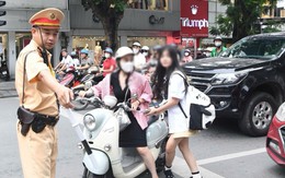 Hà Nội: Ra quân kiểm tra cổng trường, xử lý học sinh, phụ huynh vi phạm giao thông dịp đầu năm học mới