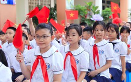 Chủ tịch UBND TP Hà Nội dự khai giảng năm học mới Trường Tiểu học Ngô Thì Nhậm