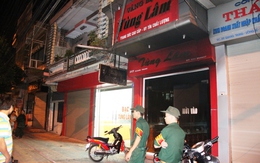 Quảng Ninh: Cận cảnh vụ người đàn ông đổ xăng tự thiêu tại tiệm vàng