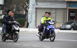Quảng Ninh: Người dân "quên" đội mũ bảo hiểm dịp Tết